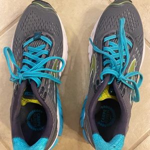 Brooks Ghost 9 women’s 6